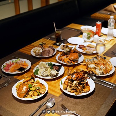 ฟัวกราส์ราดซอสเชอร์รี่