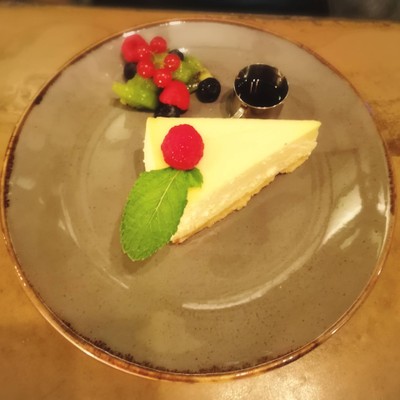 CHEESE CAKE