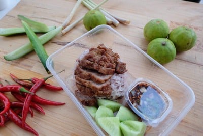 หมูทอดเจ้าพระยา หมูทอดเจ้าพระยา