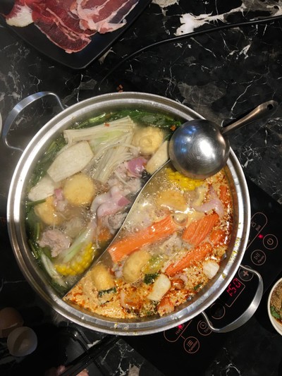 อาหาร หรือ เครื่องดื่ม