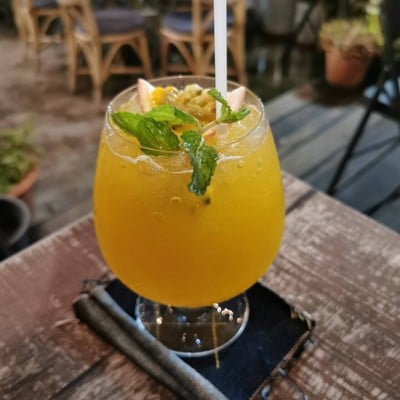 น้ำเสาวรส