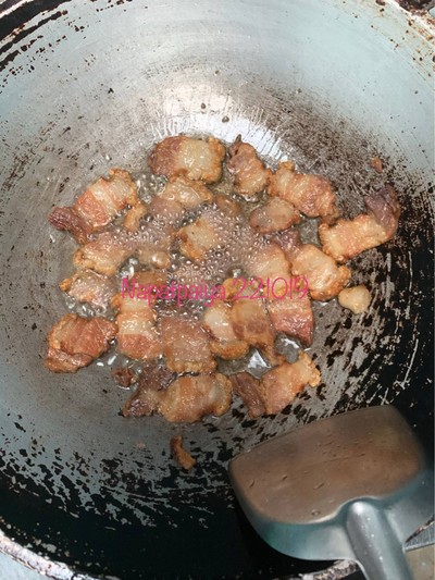 วิธีทำ ข้าวผัดน้ำจิ้มซีฟู้ดหมูกรอบ วิธีทำ ข้าวผัดน้ำจิ้มซีฟู้ดหมูกรอบ