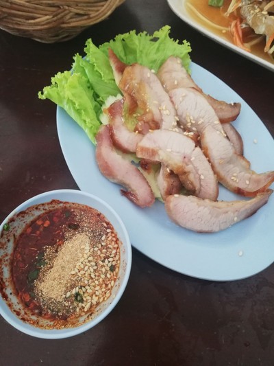 คอหมูย่าง (ราคาร้าน)