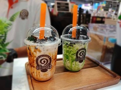 เฉาก๊วยนมสดคาราเมลชาไทย/ชาเขียว