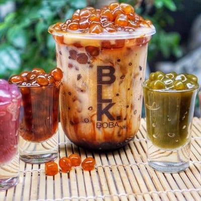 BLK.BOBA