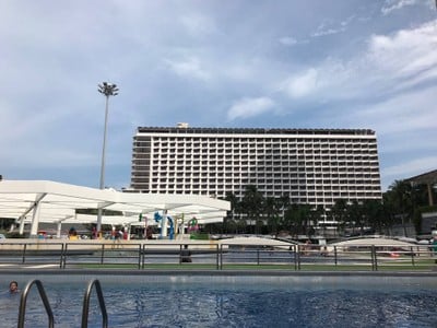 สระว่ายน้ำ/ชายหาด