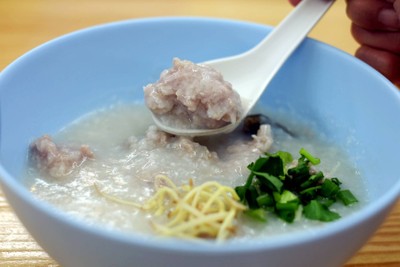 โจ๊กหมูสับ