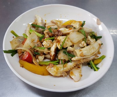 หมึกผัดไข่เค็ม