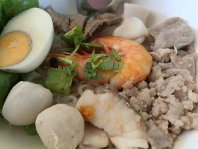 อาหาร หรือ เครื่องดื่ม