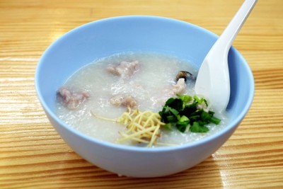 โจ๊กหมูสับ