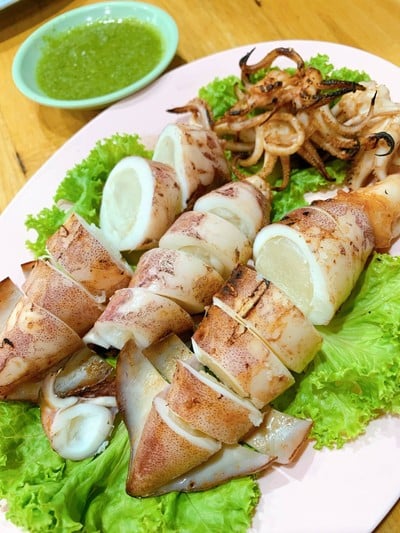 ร้านนายหมาทะเลมีชีวิต ร้านนายหมาทะเลมีชีวิต