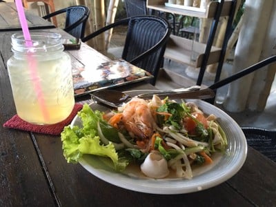 ยำวุ้นเส้น