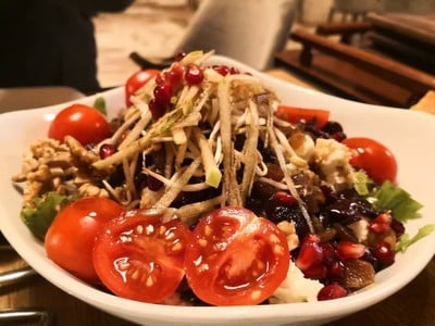 อาหาร หรือ เครื่องดื่ม