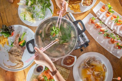 ซาวสี่ คาเฟ่ แอนด์ เรสเตอรองท์ ซาวสี่ คาเฟ่ แอนด์ เรสเตอรองท์