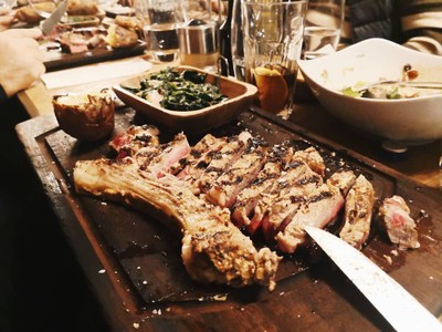 อาหาร หรือ เครื่องดื่ม