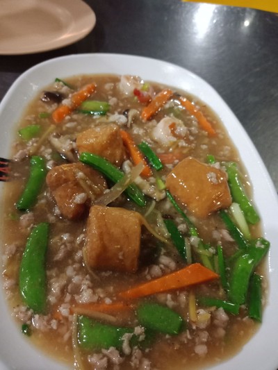 เต้าหู้ทรงเครื่อง