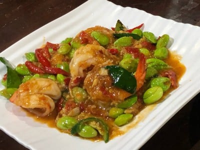 ร้านอาหารครัวบ้านป่า