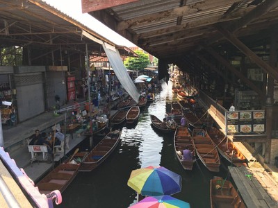 ตลาดน้ำดำเนินสะดวก แม่กลอง อัมพวา
