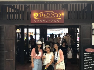 ตลาดน้ำดำเนินสะดวก แม่กลอง อัมพวา