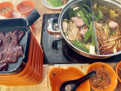 ชาบูอู๊ดเป็นต่อ จันทบุรี ชาบูอู๊ดเป็นต่อ จันทบุรี