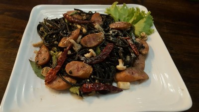 อาหาร หรือ เครื่องดื่ม