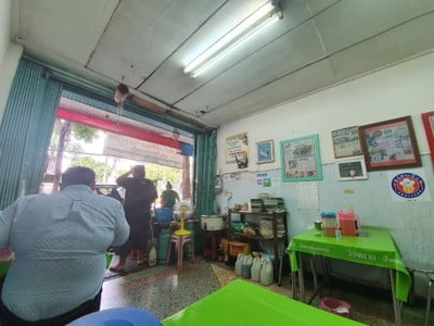บรรยากาศ เกาเหลาเนื้อวัวไร้เทียมทานราชวัตร