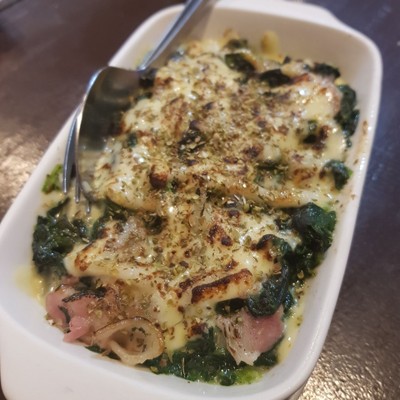 ผักโขมอบชีส