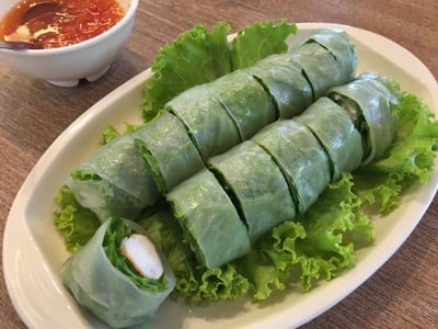 ลองดู เซนต์จอห์น ลาดพร้าว