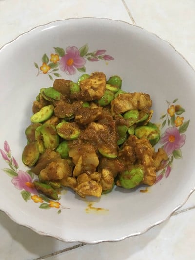 วิธีทำ ผัดเผ็ดหมูสะตอ