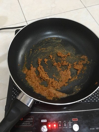 วิธีทำ ผัดเผ็ดหมูสะตอ