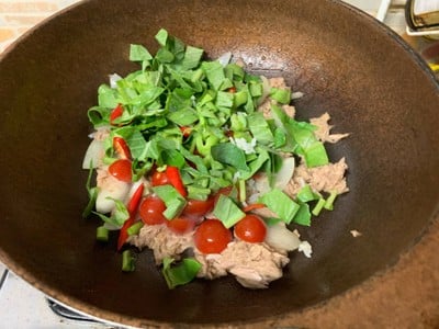 วิธีทำ ข้าวผัดปลาทูน่า