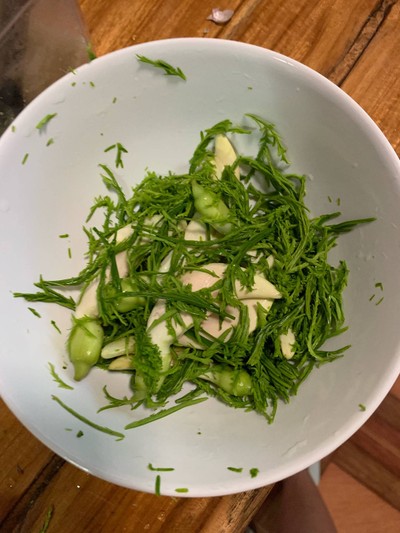 วิธีทำ แกงส้มชะอมไข่แคร์