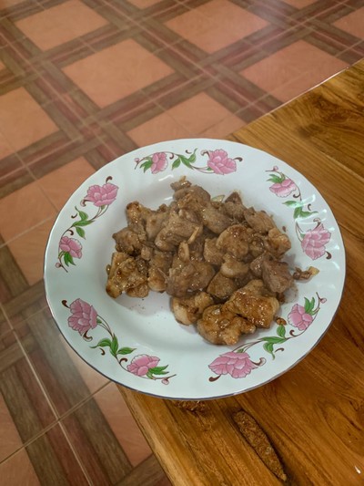 วิธีทำ หมูทอดกระเทียม วิธีทำ หมูทอดกระเทียม