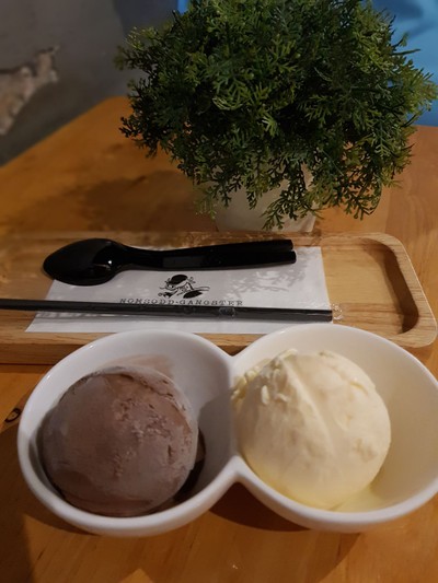 อาหาร หรือ เครื่องดื่ม