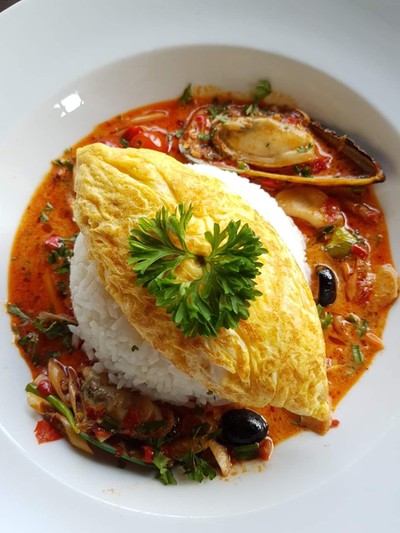 ข้าวไข่ม้วน