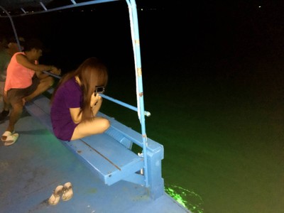 พาราเซลลิ่ง (Parasailing) เกาะเสม็ด