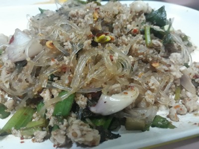 ลาบวุ้นเส้น