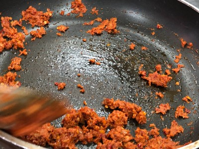 วิธีทำ แกงเผ็ดเป็ดย่าง วิธีทำ แกงเผ็ดเป็ดย่าง