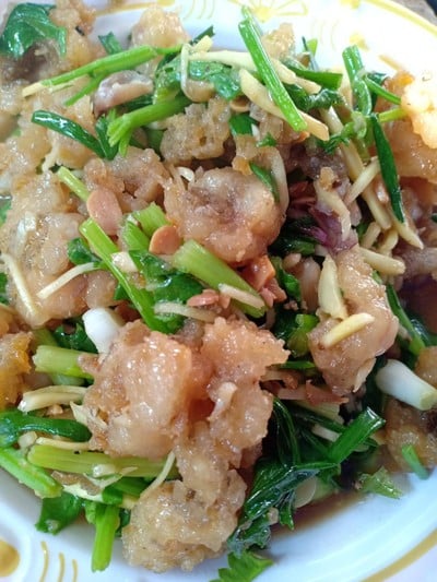 ปลาเก๋าผัดคึ่นช่าย