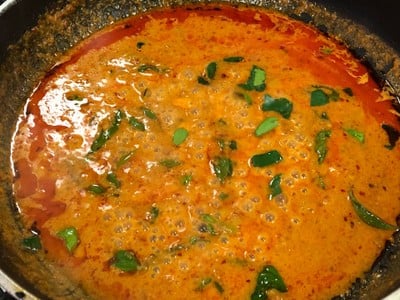 วิธีทำ แกงเผ็ดเป็ดย่าง วิธีทำ แกงเผ็ดเป็ดย่าง