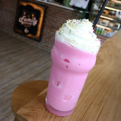 Pink Milky Frappe