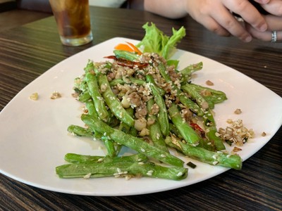 ถั่วแขกผัดหมูสับ