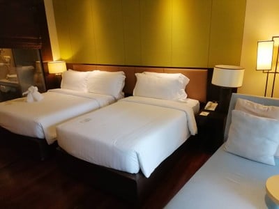 1 เตียงคู่ และ 1 เตียงเดี่ยว