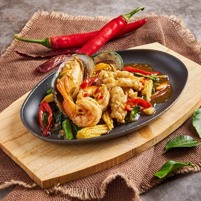 Glom Glorm thai eatery & bar Glom Glorm thai eatery & bar