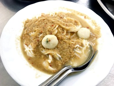 ขนมจีนน้ำยา