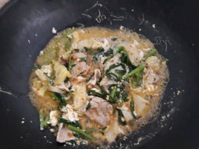 วิธีทำ สุกี้หมูน้ำขลุกขลิก