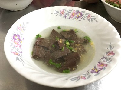 เลือดล้วน