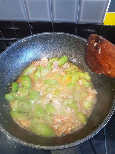 วิธีทำ บวบผัดไข่ วิธีทำ บวบผัดไข่