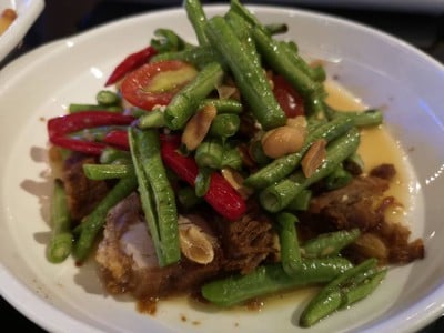 อาหาร หรือ เครื่องดื่ม