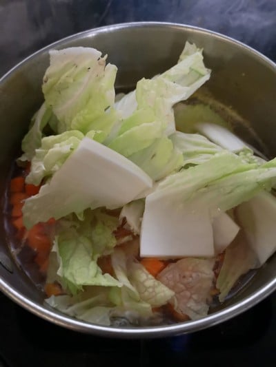 วิธีทำ ซุปมะกะโรนีผักไก่ วิธีทำ ซุปมะกะโรนีผักไก่